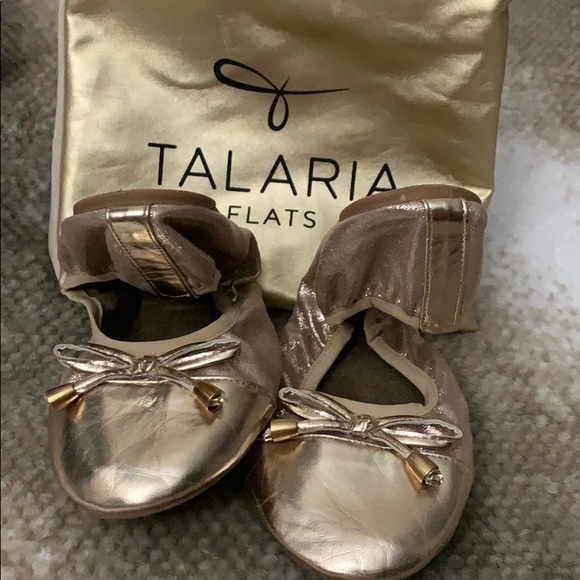 Talaria Gold Foldable Ballet Flats - Picture 7 of 10